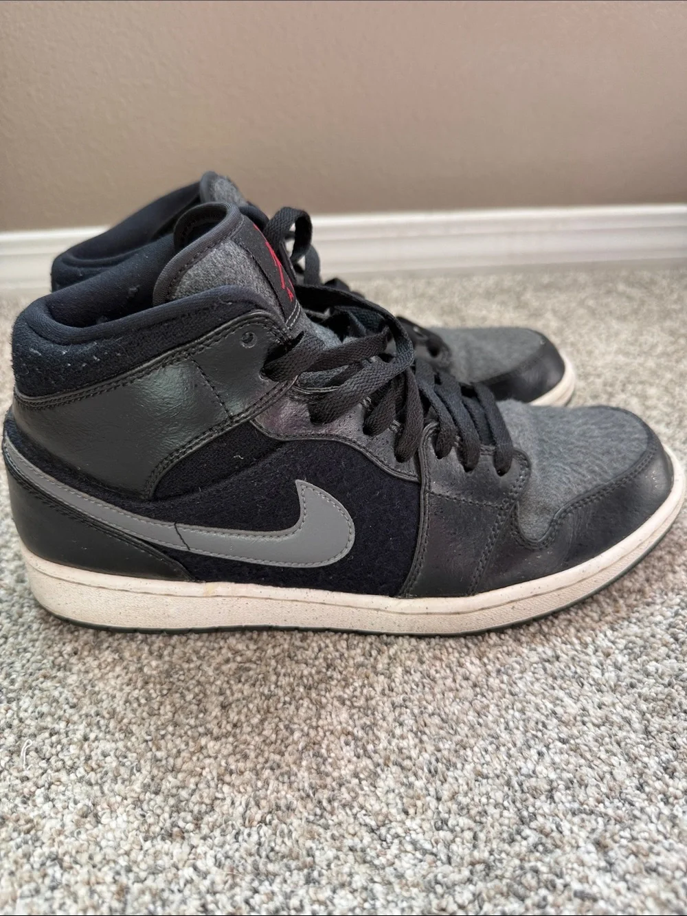 Jordan 1 Mid-Top Sneakers in Black, Gray & Red Jump man